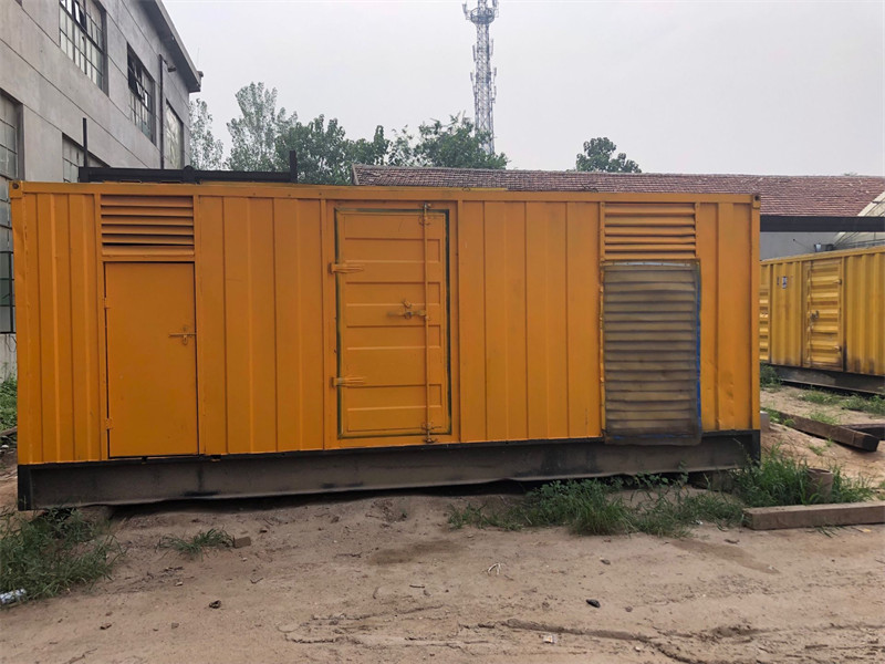 张家川发电机出租进行负载测试时，电瓶电量不足的具体判断标准是什么？